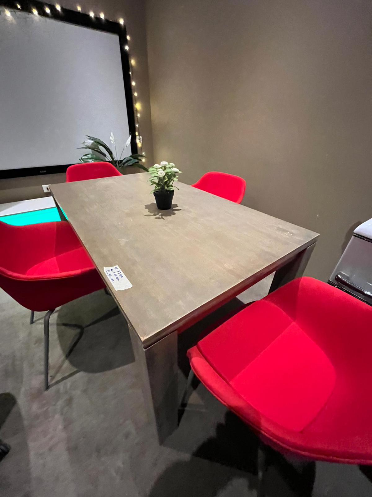 🔥 MODERN WOODEN DINING TABLE + 4 VIBRANT RED CHAIRS