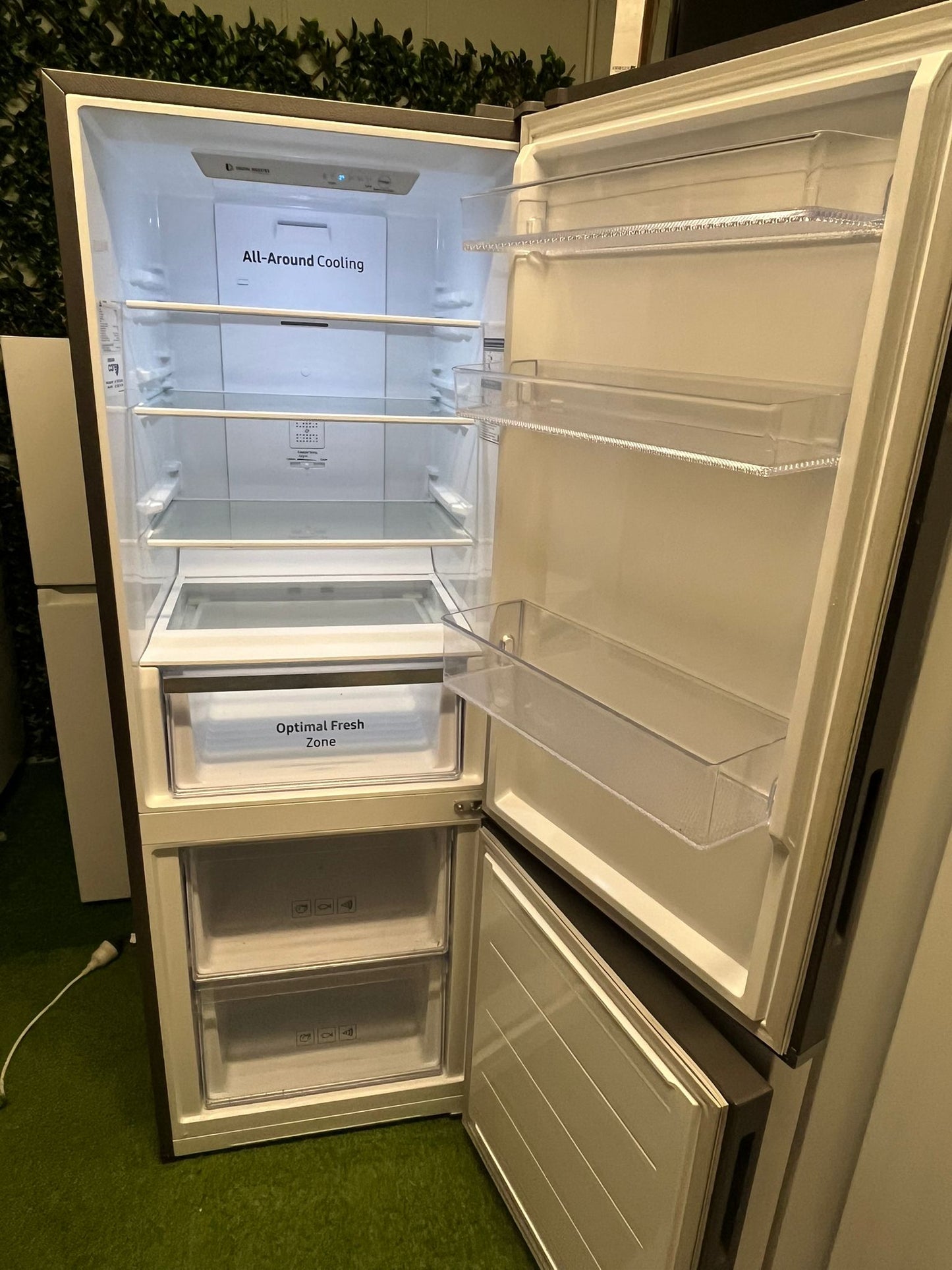 Satin 3 Utiliz Fridge: 360° Cooling & Energy Savings ⚡