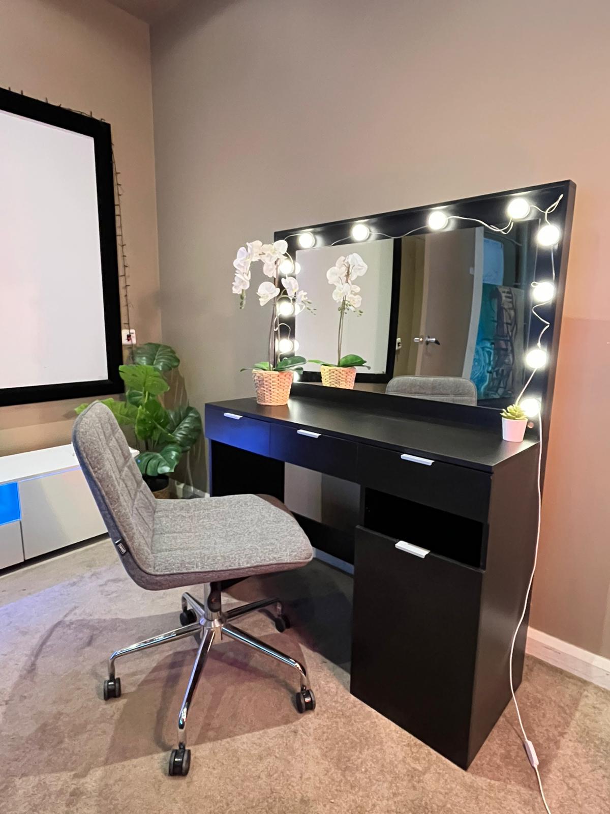 ✨ Hollywood Vanity Desk with LED Mirror & Chair (Red or Grey)