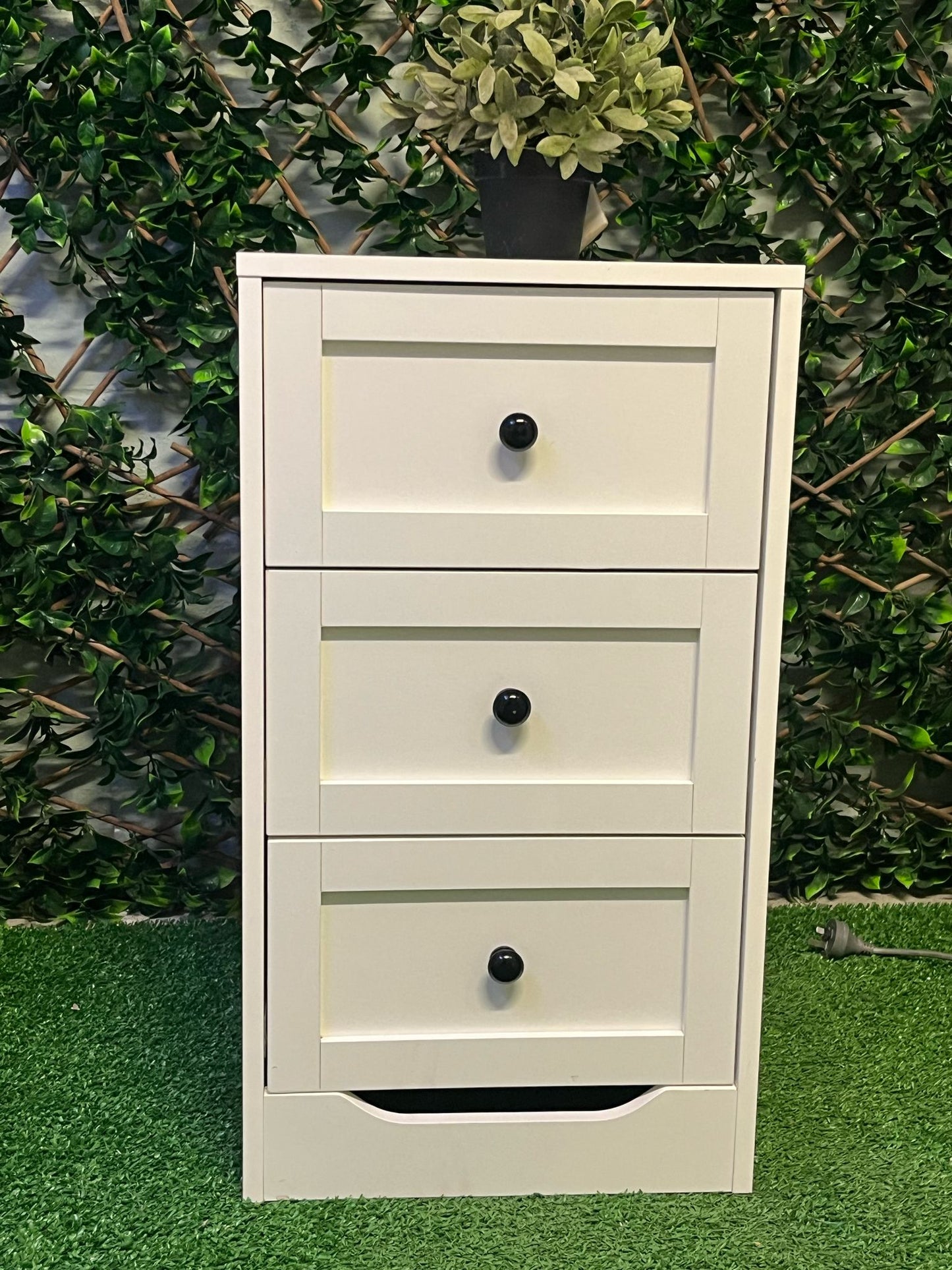 Modern White 3-Drawer Chest