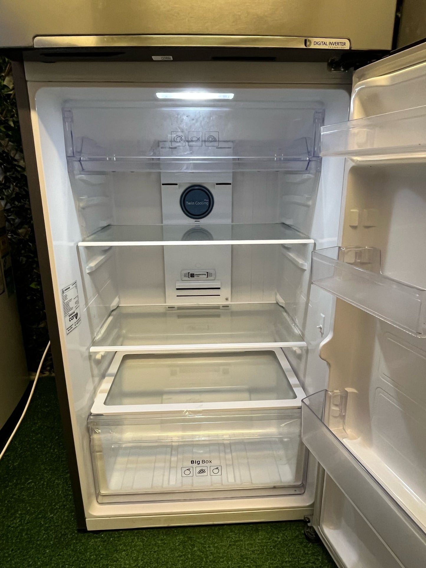 Samsung Fridge – Like New