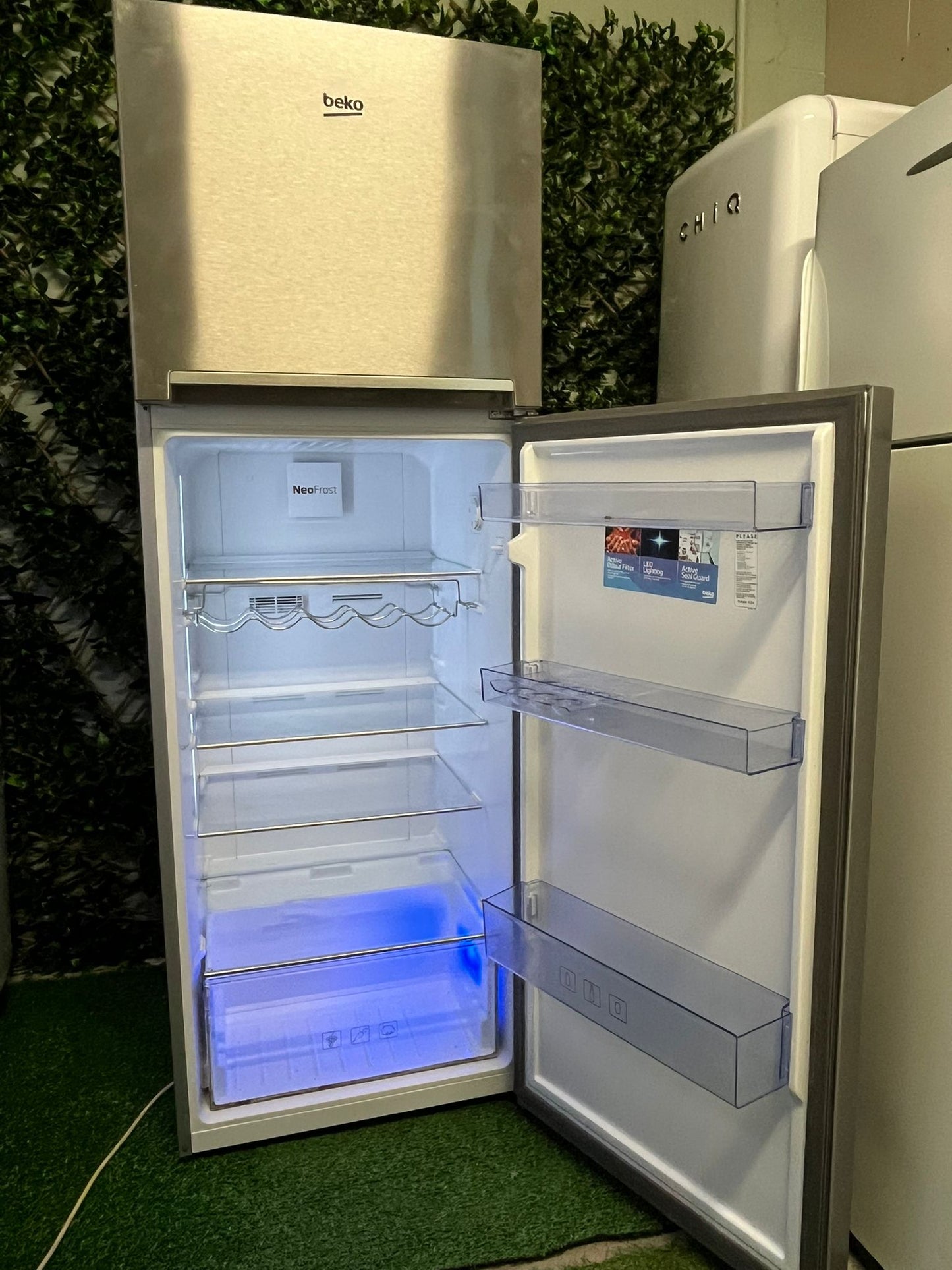 Beko Stainless Steel Fridge 347L – Model RDNE350K30X
