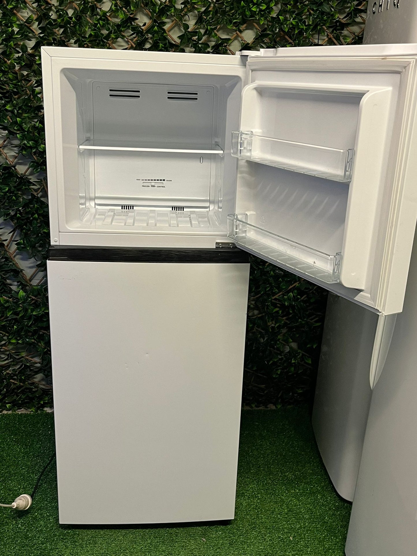 Hisense 205L Fridge – BRAND NEW