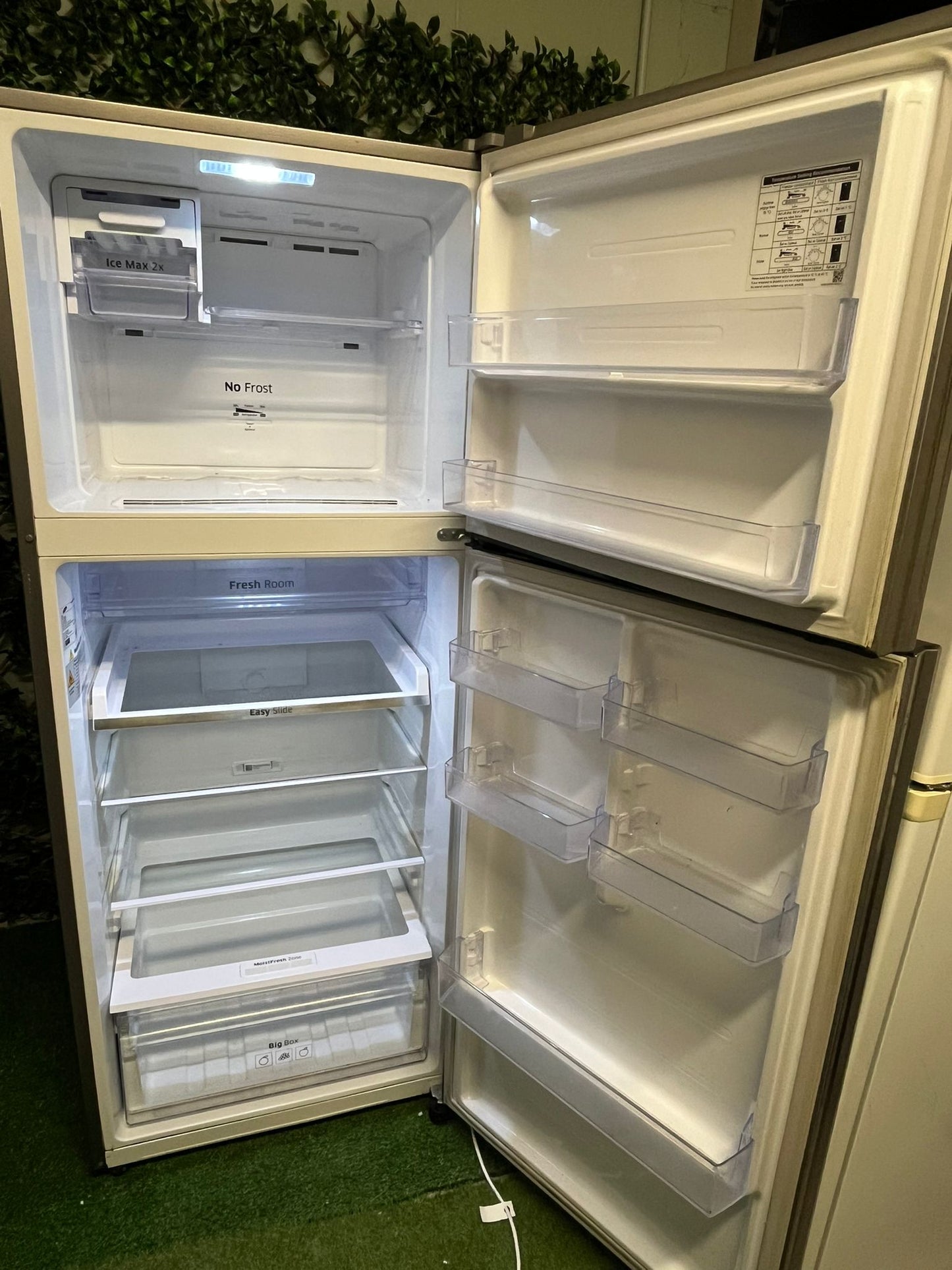🧊 Samsung 440L Fridge – Stainless Steel | Model RT43H5007SL