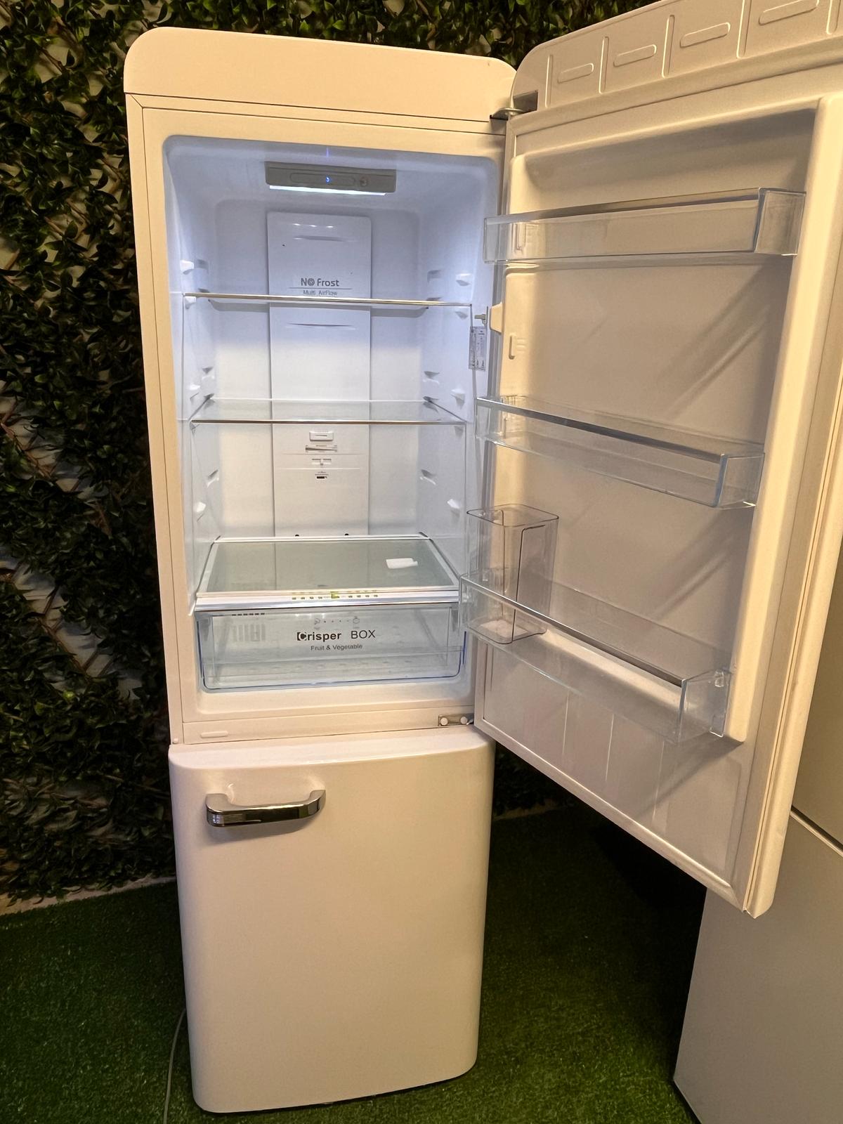 CHiQ Retro 2-Door Fridge – Vintage Design with Modern Functionality