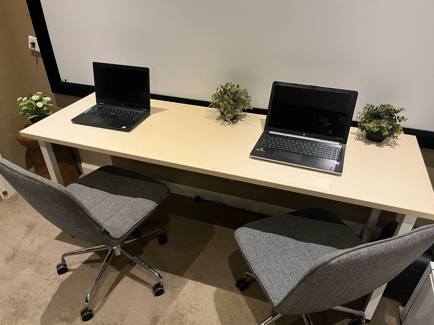 Minimalist Desk & Chair Set – Perfect for Home Office or Study