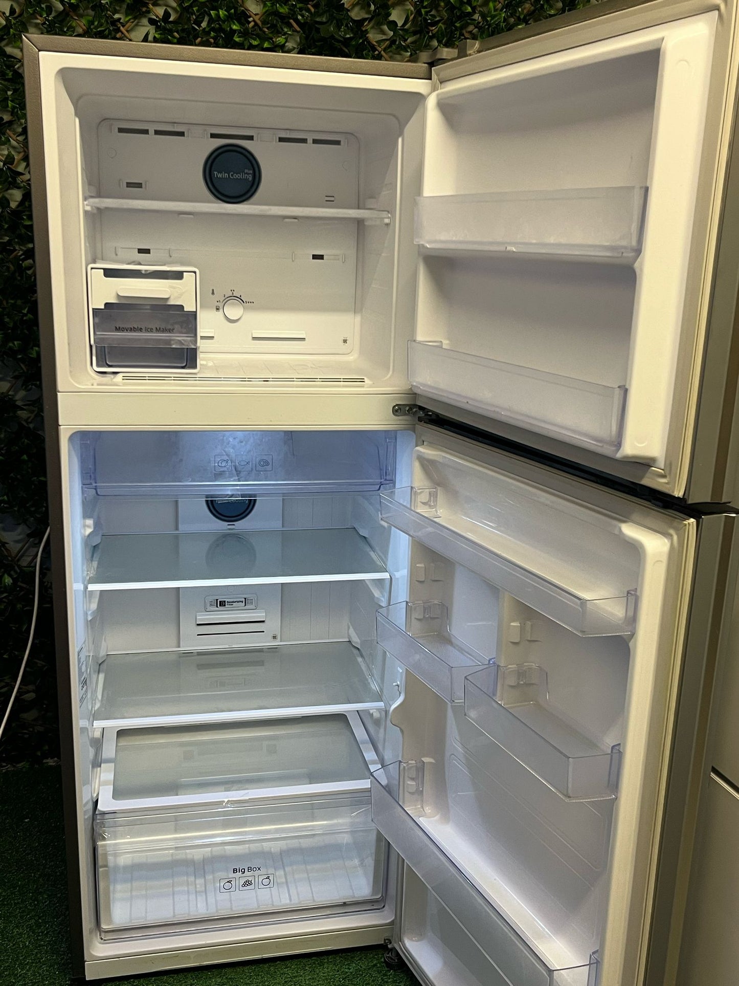 Samsung Fridge – Like New