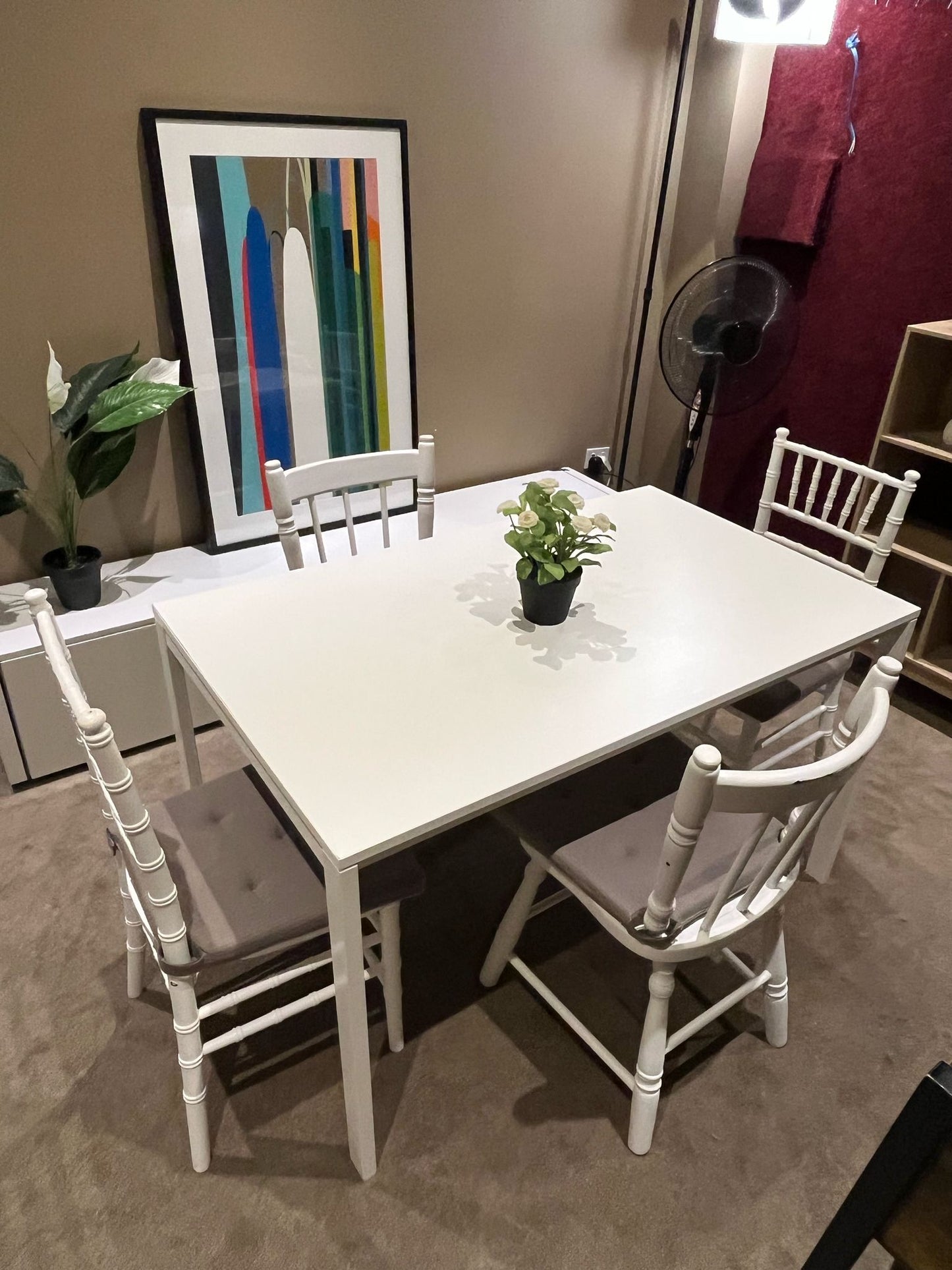 White 4-Seater Dining Set – Elegant & Cozy