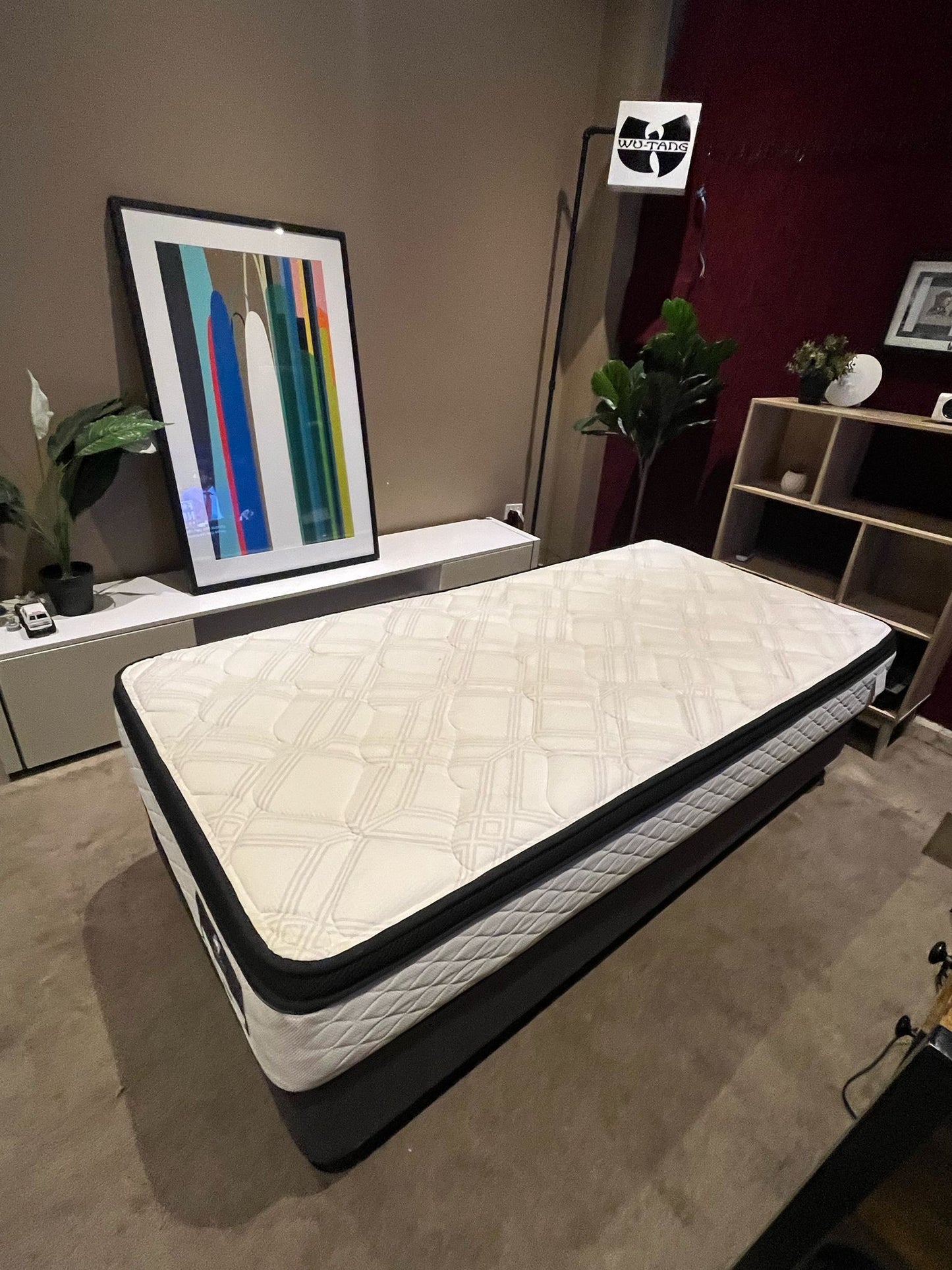 Sealy Foundation Mattress  and base   SINGLE– Premium Quality