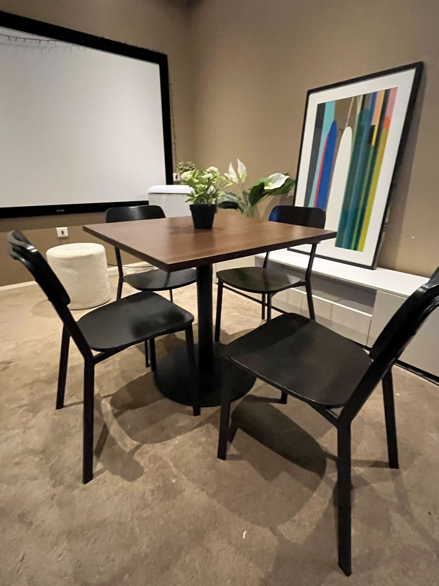 Modern 4-Seater Dining Set – Walnut Table + Black Chairs