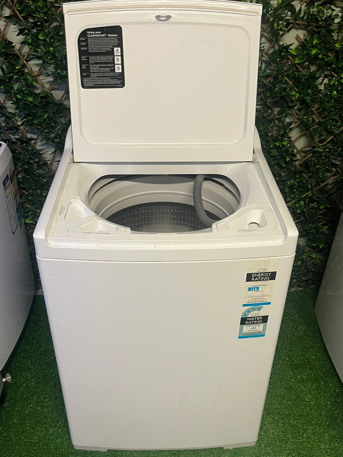 Fisher & Paykel 10kg Top Load Washing Machine