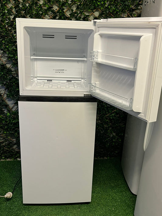 Hisense 205L Fridge – BRAND NEW