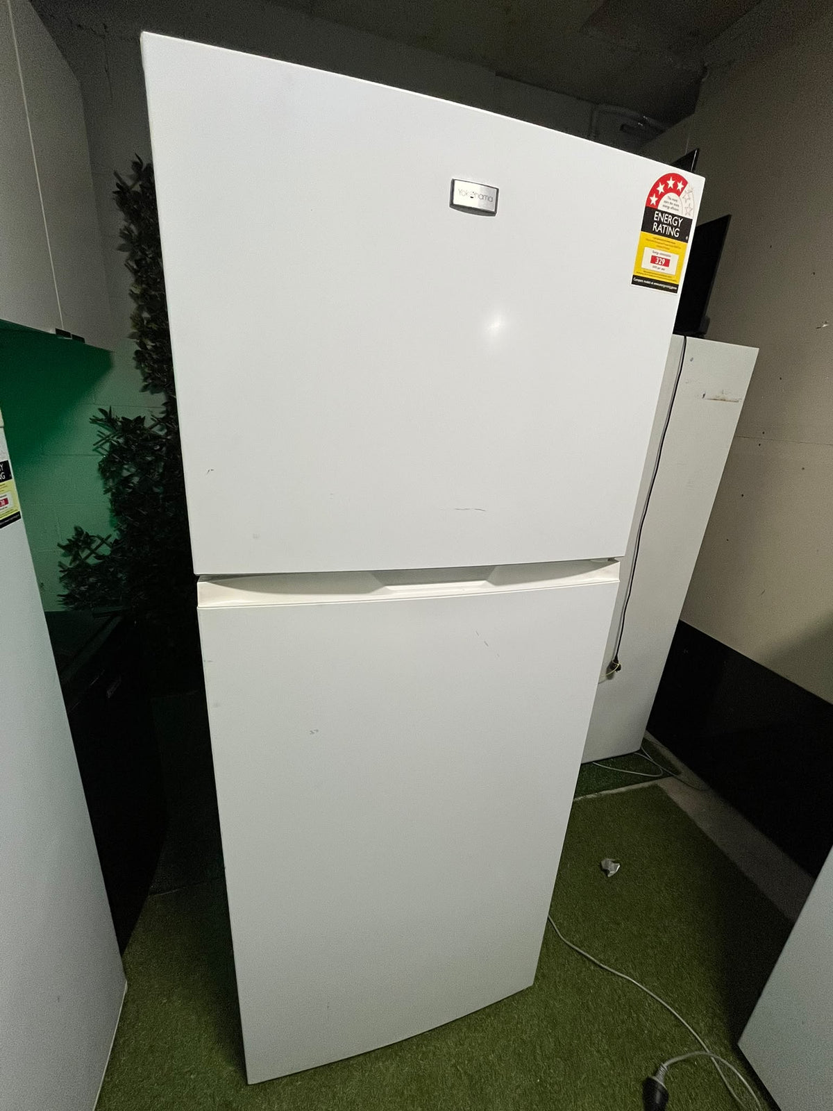 White Top Mount Fridge